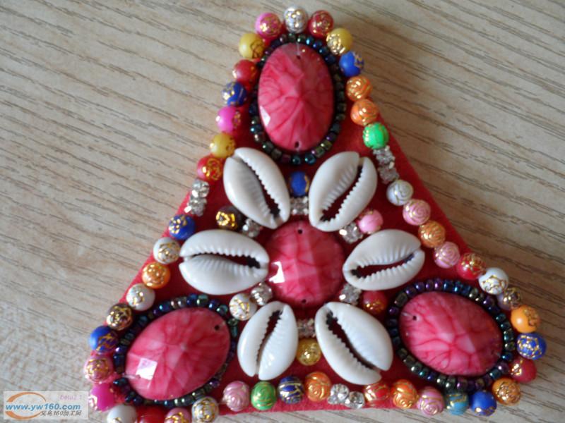 吴利花业  长期承接手工串珠鞋花 吴利花业  长期承接手工串珠鞋花