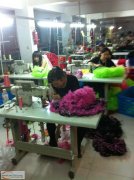 义乌专业承接外贸童装，裙子，裤子，上衣各类平车，拷边活