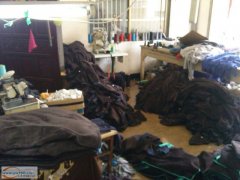 东阳木雕城附近服装加工厂