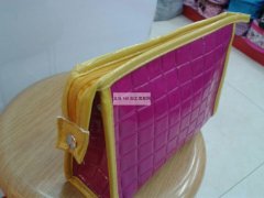 有几款包外发 如图