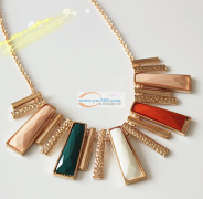 寻找成品饰品加工厂