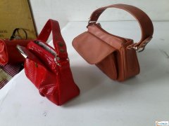 女包外发，有空的工厂联系