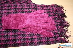 寻找义乌做雪尼尔围巾和手套的套装的工厂