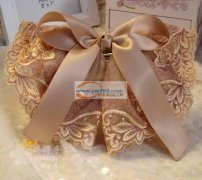 手工折蝴蝶结。发义乌周边