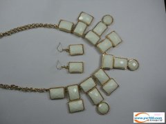 合金饰品成品加工厂