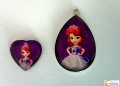 寻滴塑加工厂，产品如图，有会做得请联系，地址荷叶塘