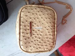 义乌佛堂有包包外发 如图