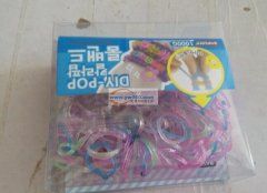 伟锋包装、压痕