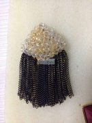 耳环如图48颗珠子，42根链条