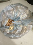 手工织带编织和点树脂马眼