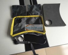 北苑有2款箱包外发 如图