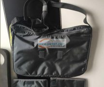 北苑有2款箱包外发 如图