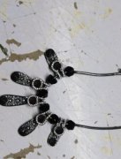 400打成品外发，每款20打，20款，月底交货