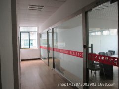 本厂专来生产加工各种包包