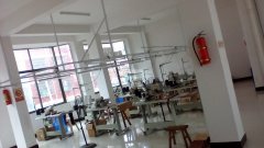 义乌廿三里服装加工厂