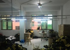 义乌塔下洲A1区箱包工厂