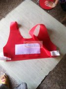 奕明箱包，花样机加工