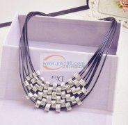 承接各类饰品手工质量好价格低来图来样定做 来料加工 地址后宅