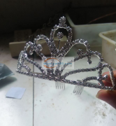 荷叶塘6000个皇冠烧焊外发 如图