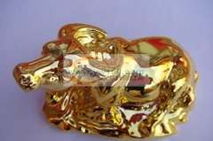 承接  工艺品、饰品纳米喷镀业务！