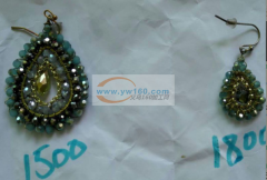 有几千耳环串珠绕铁丝外发 如图