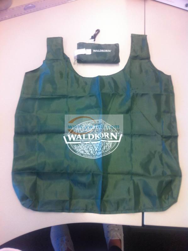 15万个背心折叠袋,纯来料加工 15万个背心折叠袋,纯来料加工