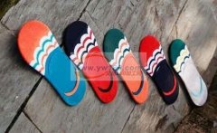 寻有这几款袜子的厂家 如图