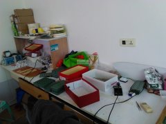 承接各种电子贴片，电阻插件，焊锡组装长期合作加工