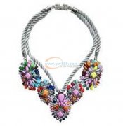 寻专业做合金饰品成品的工厂 如图