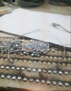 2款头箍烧焊外发 如图