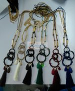 有好几款新款毛衣链订单外发 样品看图