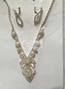 义乌市下骆宅有爪链烧焊套链外发 如图