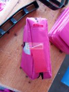 10000如图这款包外发加工