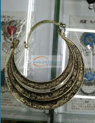 寻有这款压铸模具的加工厂 如图