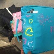 寻找做手提胶水的工厂