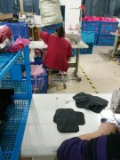 承接化妆包、书包、背包加工