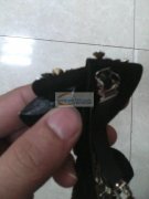 寻专业布艺皮革饰品的成品半加工厂 如图