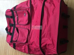 如图，箱包外发