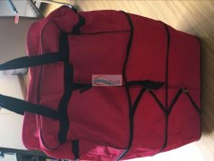 如图，箱包外发