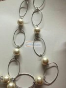 如图，寻手工饰品外发