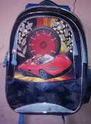 专业加工各种箱包，纯加工或包公包料，热烈欢迎新老客户来样加工