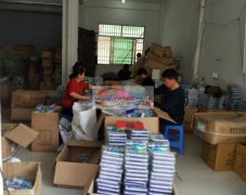 专业承接包装活，手工活。场地100多平.