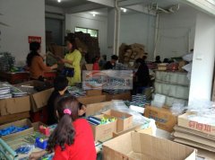 专业承接包装活，手工活。场地100多平.