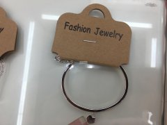 寻找20人以上合金耳环手链成品加工厂