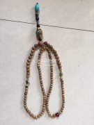 如图，穿珠手工活外发