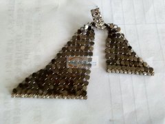 寻找做饰品成品的工厂