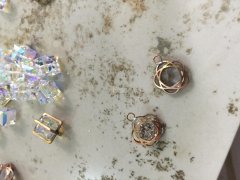 承接各类饰品烧焊加工！15825754886期待你的来电!