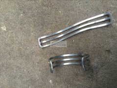 找手镯整形加工厂，如图