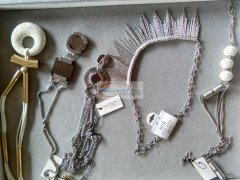 外贸公司有饰品成品订单外发 看图