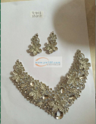 后宅有多款合金翻砂饰品外发，如图